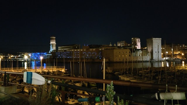 Rowing Club Marseille ( association sportive)