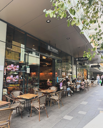 Photo of Oliver Brown