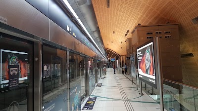 Photos of Oud Metha
