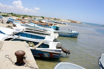 Photos of Kirinda Fishing Port