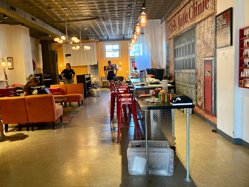 Girls Auto Clinic Repair Center Gallery - United States
