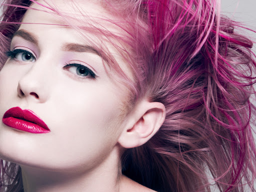 Eva’s Look - Thumbnail