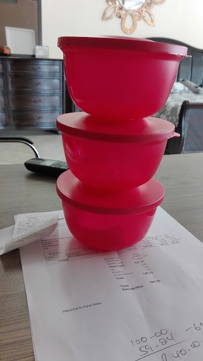 Photos of Tupperware