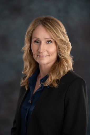 Coldwell Banker Realty - Lisa Westveer - Thumbnail