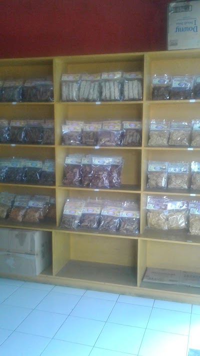 Photos of Pusat Oleh2 Legit