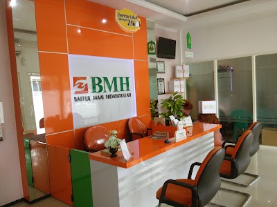 Photos of BMH Baitul Maal Hidayatullah