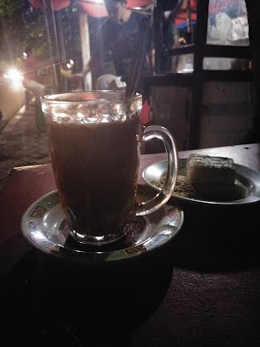 Uli Bakar N Wedang Jahe Pak uban, Author: tri whywhy