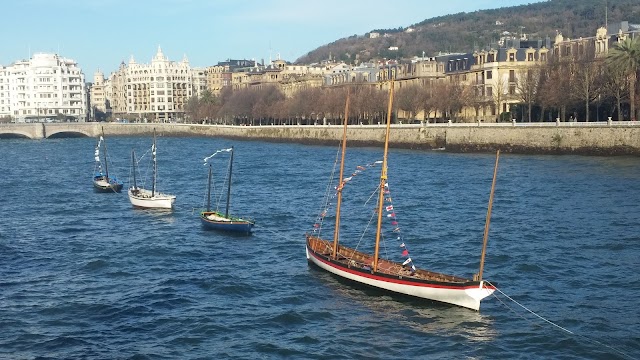 Puente Maria Cristina