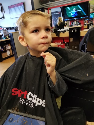 Sport Clips Haircuts of Davenport