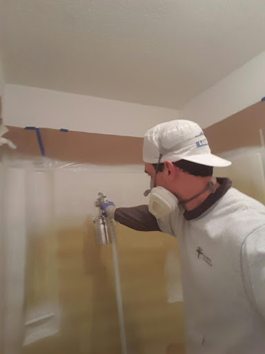 Bathtub Refinishing Pro