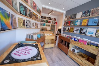 Lorenzo's (Records Wanted)