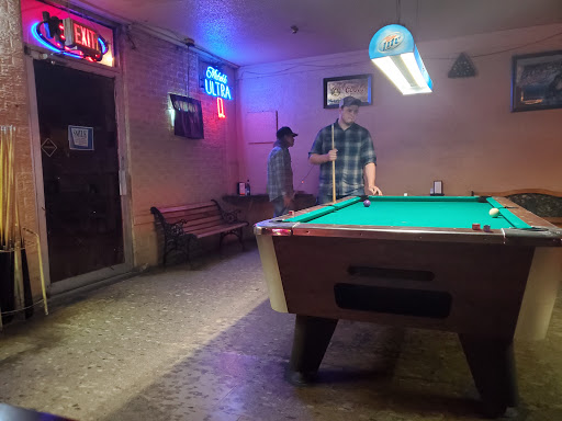 Barry's Main Street Bar & Grille - Thumbnail