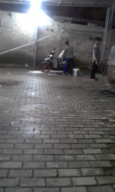 Photos of Hanggar Car Wash Free Wifi