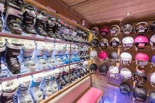 Photo n°23 de INTERSPORT Centre station à Bourg-Saint-Maurice (Magasin de vêtements de sport)