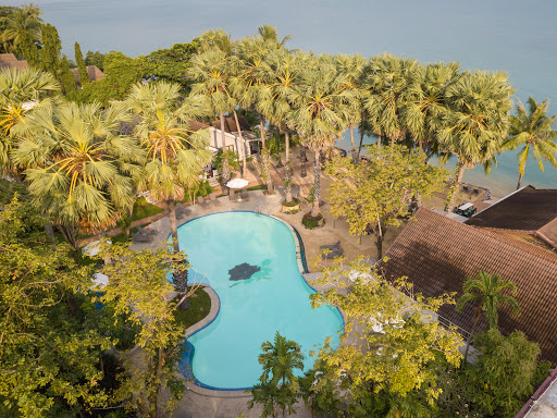 Paradise Beach Resort