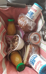 Photo n°25 de Auberge de l'Avaloir Les Attelages Comtois à Bû (Traiteur)