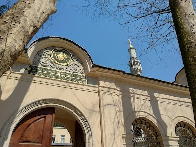 Küçük Mecidiye Mosque