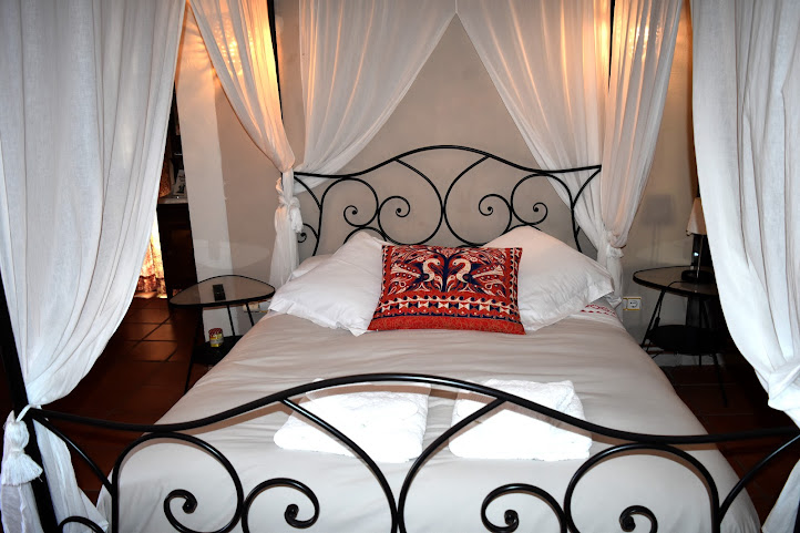 Castillo de Grisel by null