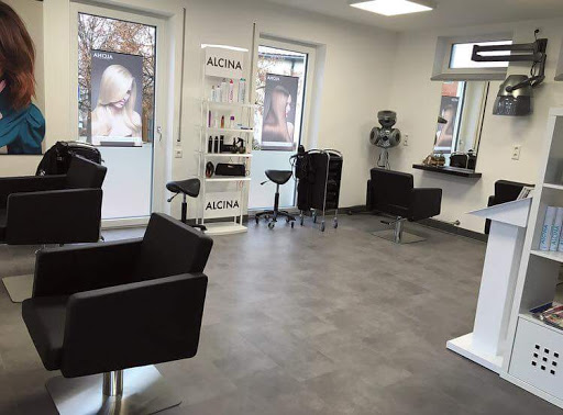 HELLERBRAND Friseure