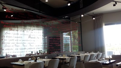 Photos of Santa Lucia Hotel