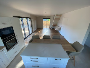 Photo n°32 de Rock&Wall Peinture à Cancale (Service de pose de parquet)