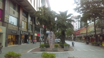 Photos of Yueyuexiang Growth Paradise