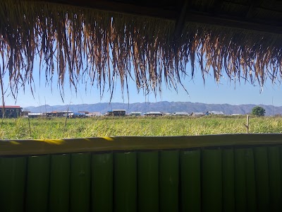 Photos of Inle Palace Mein Thouk Restaurant & Bar