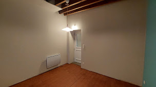 Photo n°20 de Plâtrerie Peinture Menuiserie Sablage / Sarl BENOIT NOWICKA à Cercy-la-Tour (Menuisier)