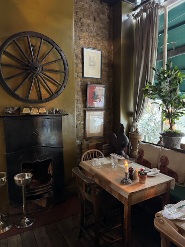 La Poule Au Pot by null