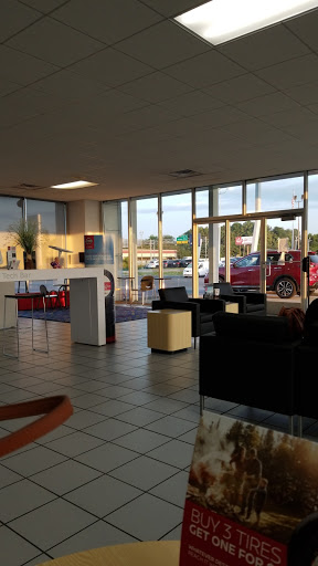 Nissan of Chattanooga East - Service & Repair Facility - Thumbnail