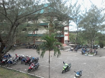 Photos of Fakultas Teknik Universitas Borneo Tarakan