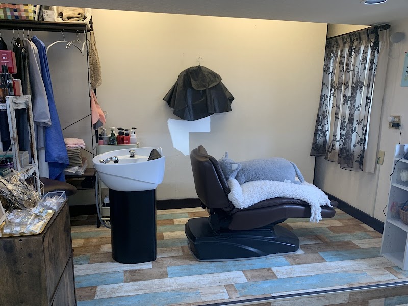 ヘア&フェイスサロン Aritigiana