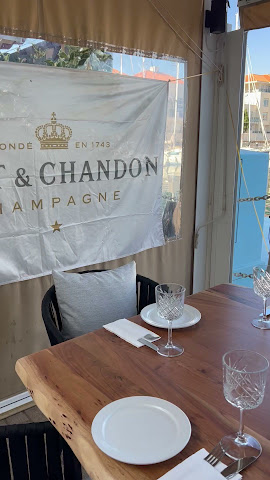 The Lounge Bar & Gastro Bar by null