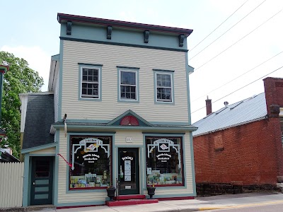 Apostle Islands Booksellers