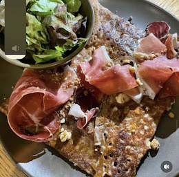 Photo n°24 de Crêperie Le Milan & Le Rossignol à Nantes (Café)