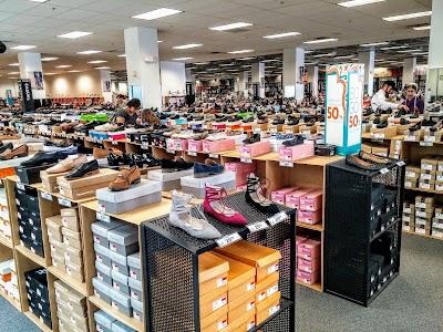 Photos of Off Broadway Shoe Warehouse