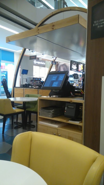 Photos of McCaf&eacute; Bistro