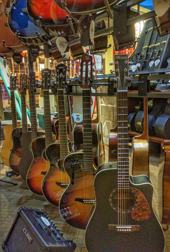Cosmo Music - The Musical Instrument Superstore! - Thumbnail