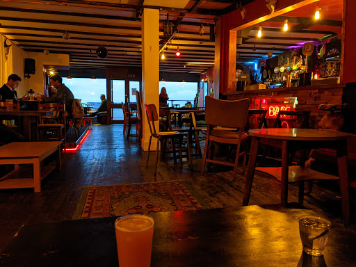 Bar Nothing - Visual