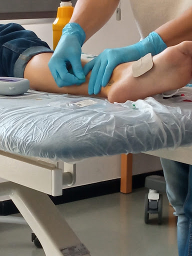 Suelo pélvico Rivas| fisio en Rivas| fisioterapia domicilio Rivas| entrenos adaptados en escalada| Mujer y escaladora - Thumbnail