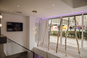 Photo n°28 de Centre Dentaire ADN la Défense - Dentiste la Défense à Courbevoie (Parodontiste)