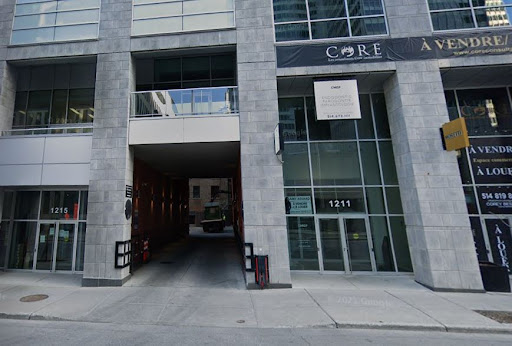 Stationnement Indigo Montreal M211 - Altitude Montreal Gallery - Canada