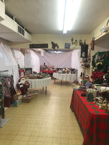 Red Hook Thrift Shop - Thumbnail