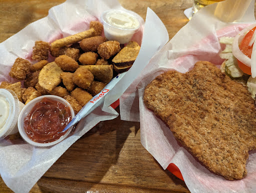Bud's Bar Gallery - United States