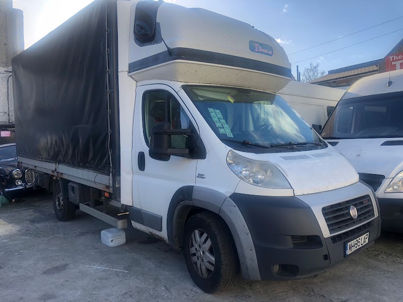 We buy any cars & Vans photo 3