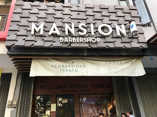 Mansion Barber Shop, Author: Ias Naibaho