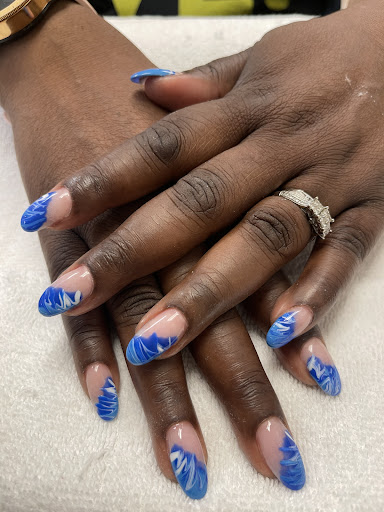 VF Nail Bar & Spa - Thumbnail
