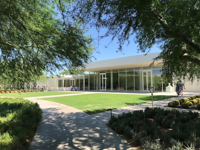 Sunnylands Center & Gardens