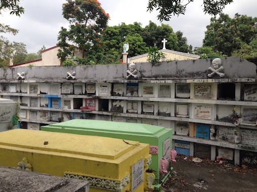 Manila North Cemetery, Author: サント芹沢 鴨