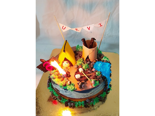 Mountain climbing Theme cake post image